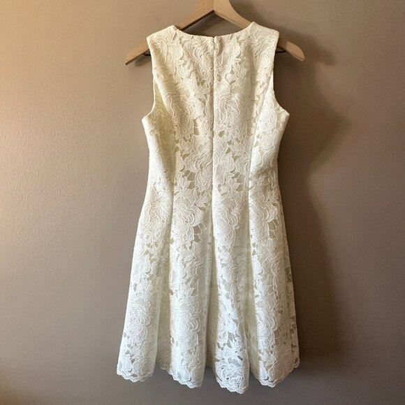 Women's 2 WHBM White Eyelet Sleeveless Dress Vneck Embroidered Lace - Picture 3 of 9